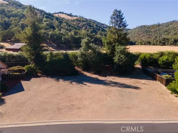 Lucerne, CA 95458,8336 Paradise Valley BLD