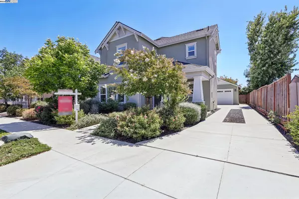 2145 Linden St, Livermore, CA 94551