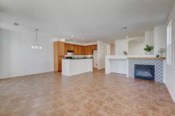 San Marcos, CA 92078,806 Azalea AVE