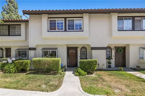 5602 Las Virgenes RD 79, Calabasas, CA 91302
