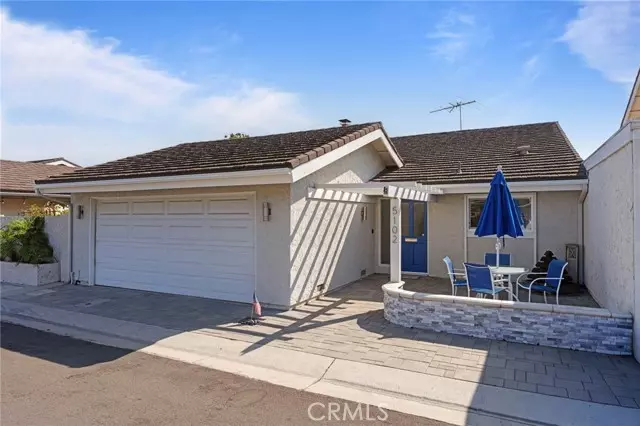 5102 Piccadilly CIR, Westminster, CA 92683