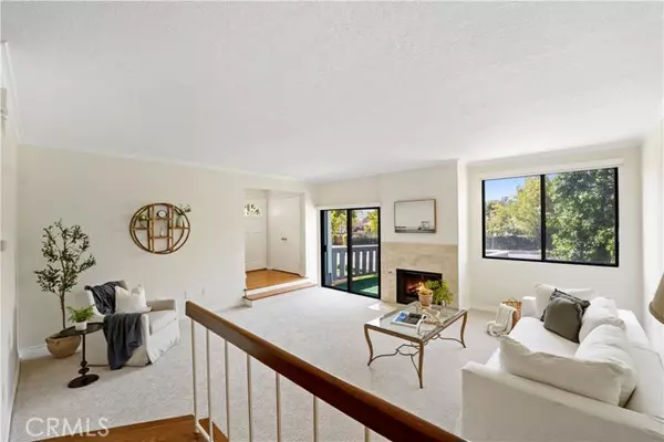 29125 Thousand Oaks BLD D, Agoura Hills, CA 91301