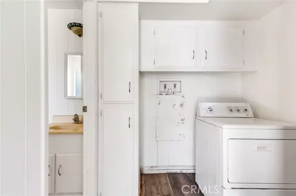 Perris, CA 92570,21491 Oak ST