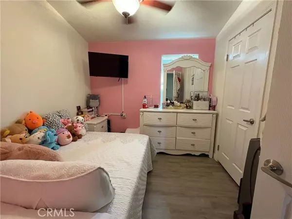 Beaumont, CA 92223,1460 E 6th ST 4