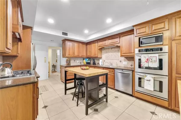 Claremont, CA 91711,4215 La Junta Dr.