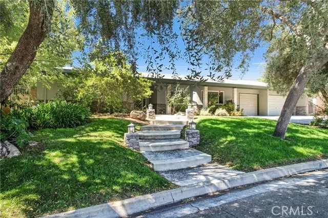 Claremont, CA 91711,4215 La Junta Dr.