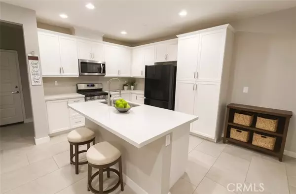 Ontario, CA 91761,4016 E Peony Paseo 5