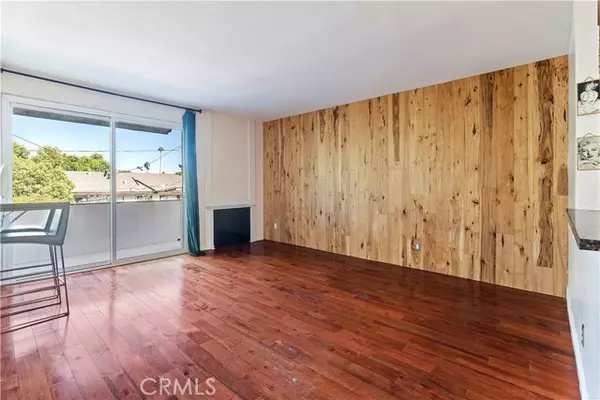 Van Nuys, CA 91405,13903 Sherman WAY 14