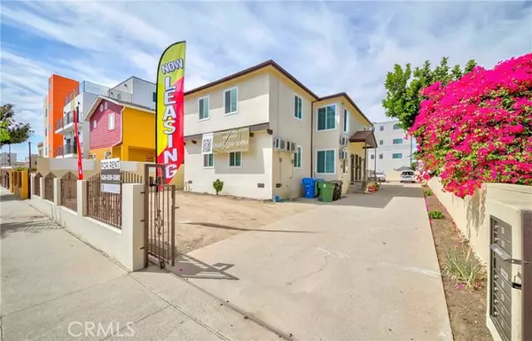 1349 W 35th PL, Los Angeles, CA 90007