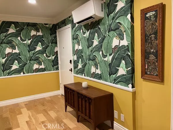 Studio City, CA 91602,11138 Aqua Vista ST 67
