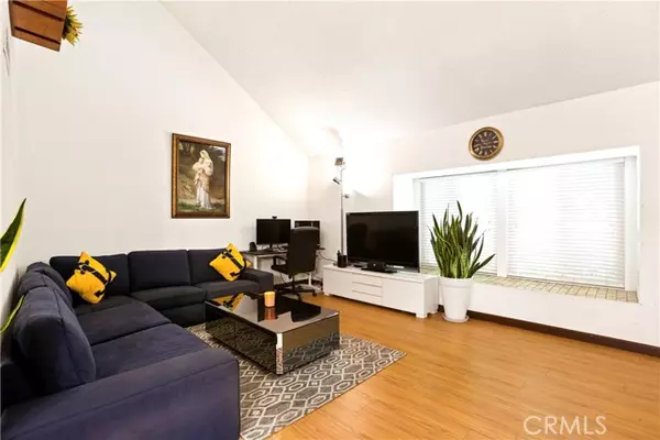 Winnetka, CA 91306,20139 Leadwell ST 5