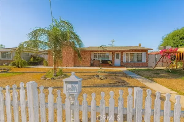 1320 White LN, Bakersfield, CA 93307