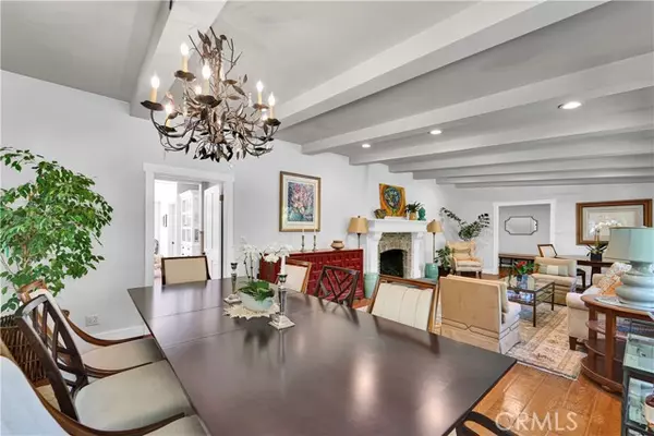 Encino, CA 91316,18090 Karen DR