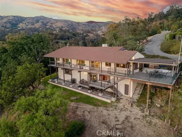2425 E Wildwood Canyon DR, Glendora, CA 91741