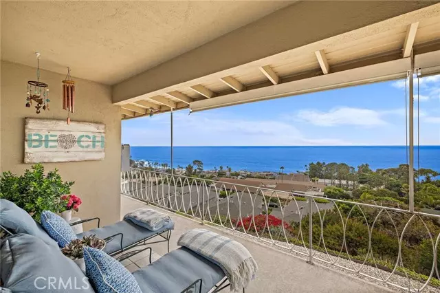 Laguna Beach, CA 92651,21702 Ocean Vista DR F