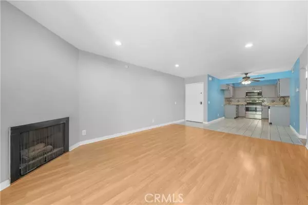 Simi Valley, CA 93065,1256 Patricia AVE 10