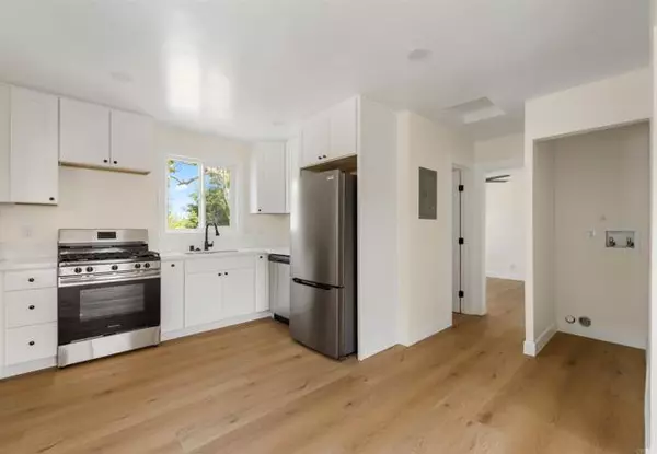 San Diego, CA 92111,2249 51 Dunlop ST