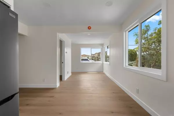 San Diego, CA 92111,2249 51 Dunlop ST