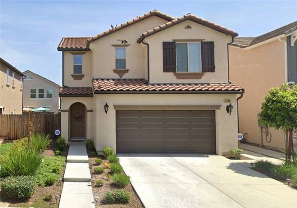 2604 N Mcarthur AVE, Fresno, CA 93727