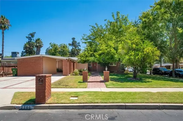 7700 Rhea AVE, Reseda, CA 91335