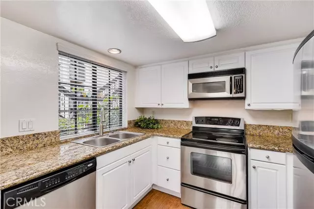 25511 Indian Hill LN A, Laguna Hills, CA 92653