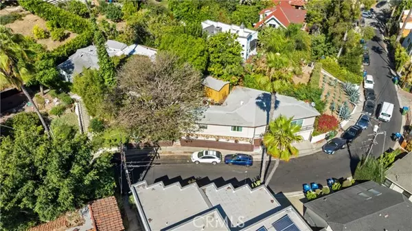 Los Angeles, CA 90026,3432 Larissa DR