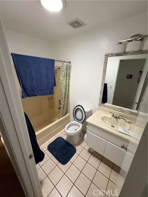 Oceanside, CA 92057,4791 Macadamia CT
