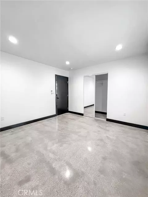 Los Angeles, CA 90011,3633 Trinity ST 1/2