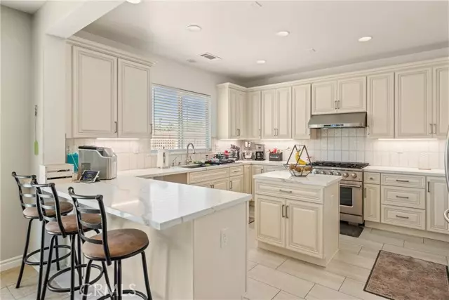 1438 Northstar ST, San Bernardino, CA 92407