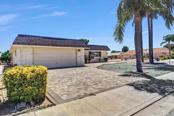 Menifee, CA 92586,26471 Jamestown DR