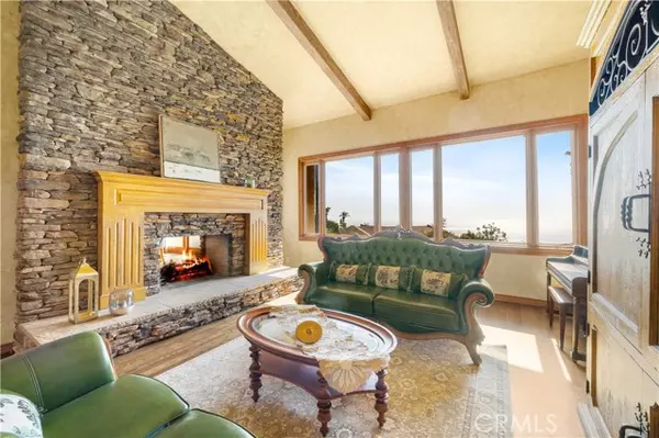 Palos Verdes Estates, CA 90274,1465 Via Coronel