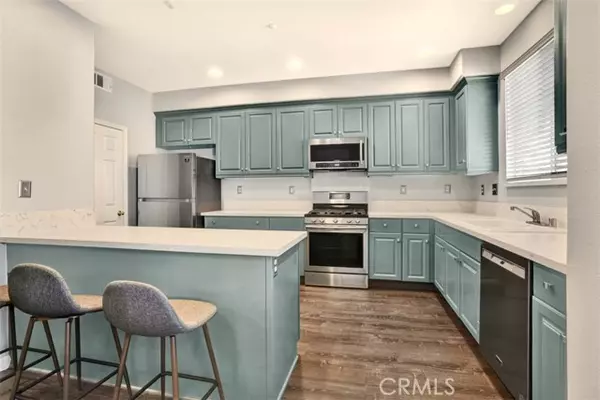 Murrieta, CA 92563,33760 Willow Haven LN 105