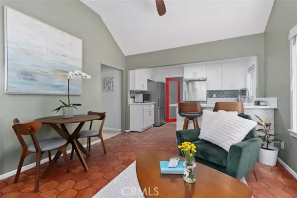 Laguna Beach, CA 92651,1595 Arroyo DR