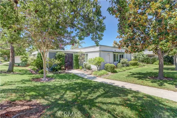 Laguna Woods, CA 92637,679 Via Alhambra D