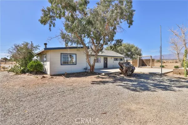 Oak Hills, CA 92344,10888 Phelan Rd.