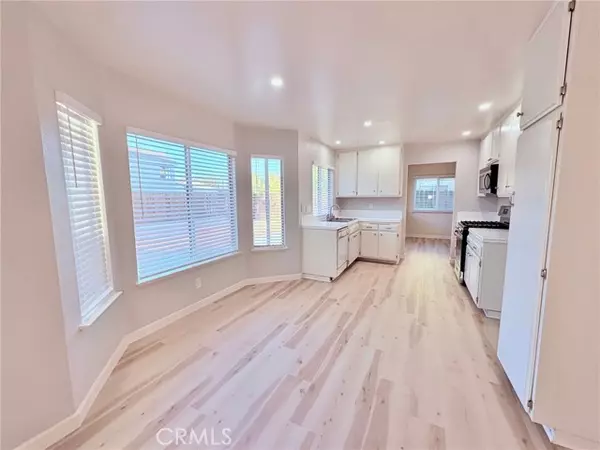 Lancaster, CA 93536,3515 W Avenue J4