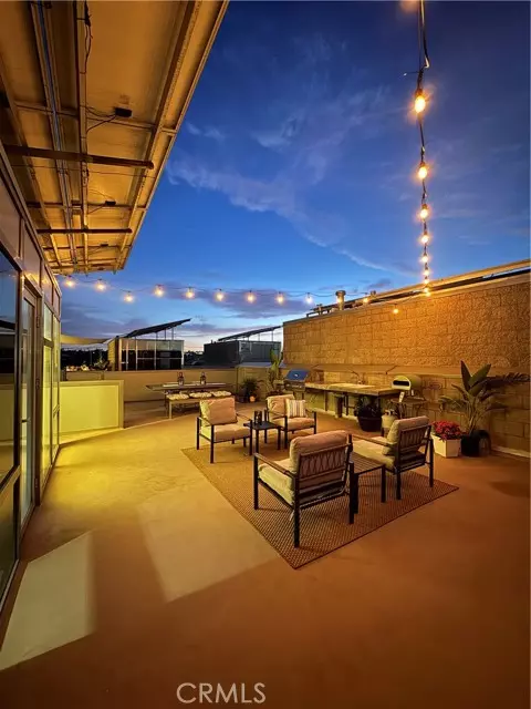 Los Angeles, CA 90039,3240 Casitas AVE