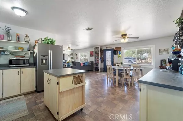 Newberry Springs, CA 92365,43170 Armadilla ST