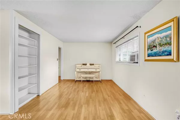 Torrance, CA 90505,22641 Nadine CIR 206