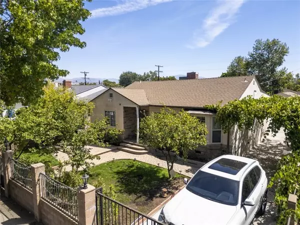 North Hollywood, CA 91606,6608 Saint Clair AVE