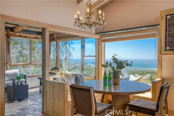 564 Croyden Ln, Cambria, CA 93428