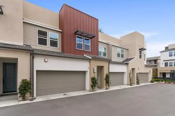 La Mesa, CA 91942,7661 University AVE 103