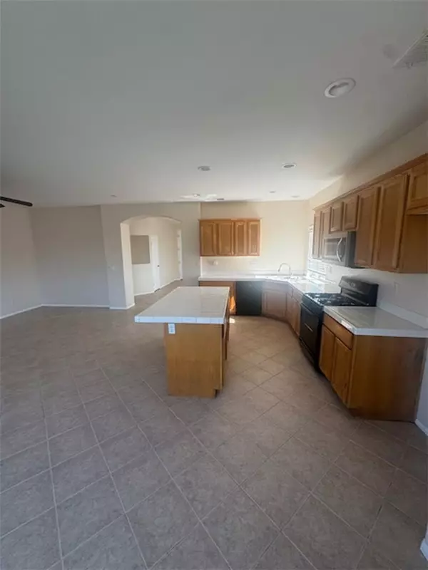 Hemet, CA 92545,3385 Claremont ST