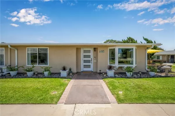 Seal Beach, CA 90740,1360 Pelham RD 69G