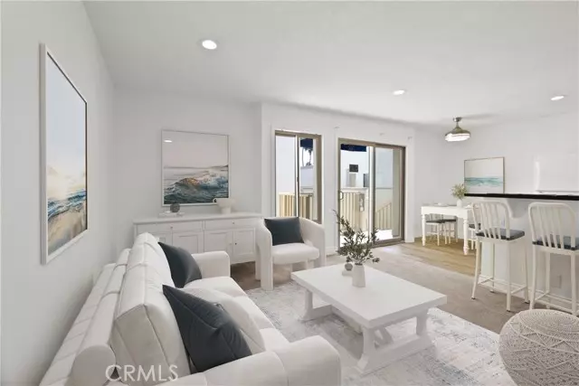711 Pacific Coast 426, Huntington Beach, CA 92648