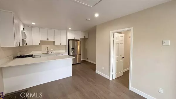 Arleta, CA 91331,9981 Stanwin AVE