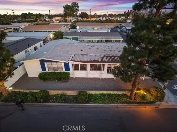 Long Beach, CA 90810,3595 Santa Fe Ave, #33