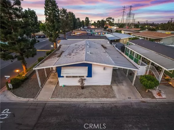 Long Beach, CA 90810,3595 Santa Fe Ave, #33