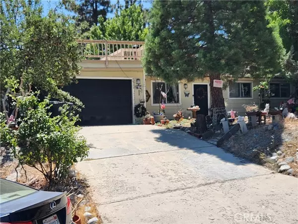 2164 Outer Hwy 2, Wrightwood, CA 92397