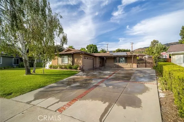 618 Thornhurst AVE, Glendora, CA 91741